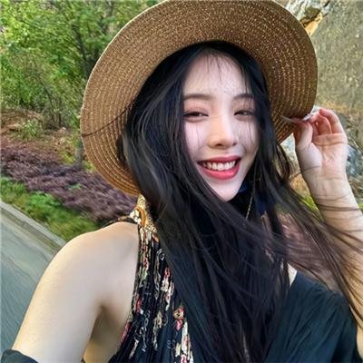 你好,我叫多蕾丝